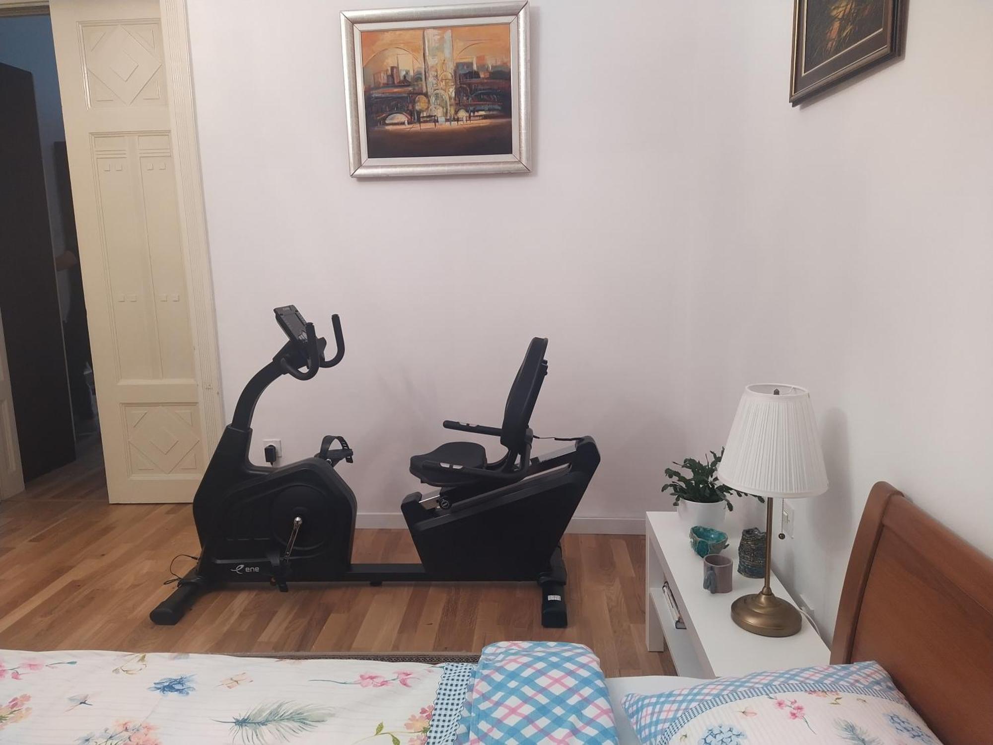 The Best Location Salon Apartment With Main Street View Saraievo Exterior foto