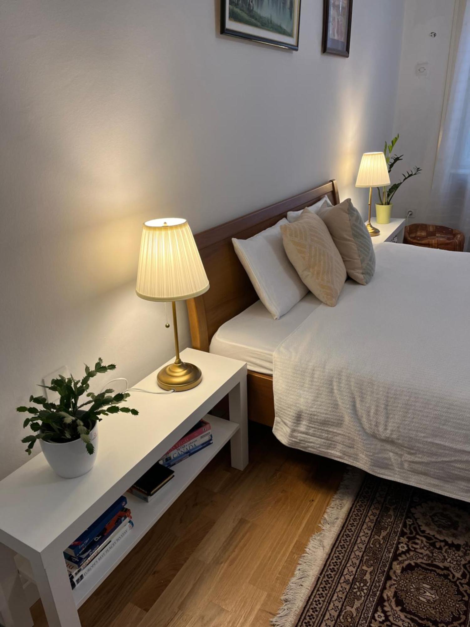 The Best Location Salon Apartment With Main Street View Saraievo Exterior foto